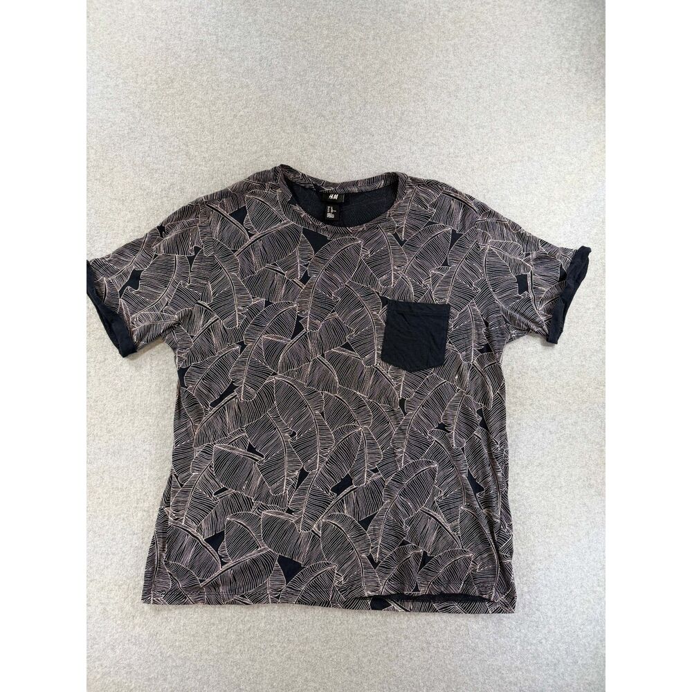 H&M Women's XL Black Cream Tropical Leaf Print Pocket T-Shirt 3331